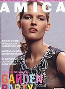 1 a cover France LOfficiel October 2000.jpg