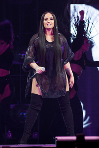   dlo170318BZNimage3.jpg