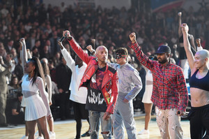 Pharrell+Williams+NBA+Star+Game+2018+3yW9_l886l1x.jpg