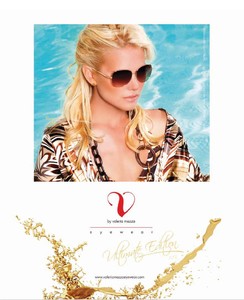 Doquier octubre noviembre 2011 Valeria Mazza Eyewear Campaignc.jpg