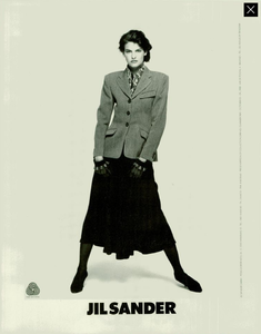 5abbf29478e6a_Schotz__Friends_Jil_Sander_Fall_Winter_88_89_03.thumb.png.0e35a5ecbb2de363d63eb44c6c319739.png