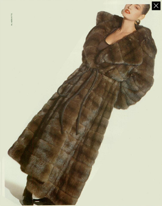 5abbf6c72f488_Ritts_Gianfranco_Ferr_Furs_Fall_Winter_88_89_02.thumb.png.956de71a4c762a4a759eb40e212de3b4.png