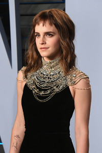 65209074_emmawatson0304picturepub-1.jpg