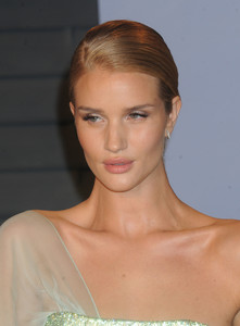 65284580_rosie0304picturepub-11.jpg