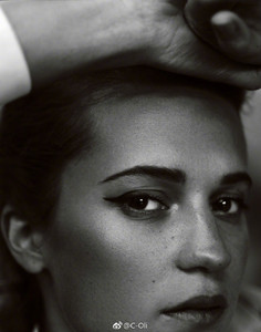 65ab7d5agy1fp44yx1zzej20s80zugxw.thumb.jpg.e5d3675418380771e907b738c84e5ac4.jpg