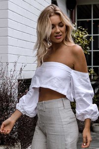 Acme_Top.thumb.jpg.b0978d7862994e1fa64b3ec712d47542.jpg