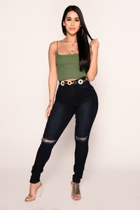 Bomb_Posh_02-22-18-913_4000x4000.jpg