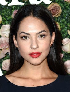 Christen-Harper_-2017-Women-In-Film-Max-Mara-Face-of-the-Future-Awards--01.thumb.jpg.db038849b2ff962cb5babe6e26e3f714.jpg