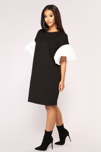FashionNova_2-12-18_6047DK_Black_3438.jpg