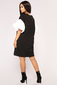 FashionNova_2-12-18_6047DK_Black_3443.jpg