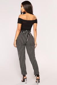 FashionNova_2-12-18_AT7109_Black_3689_967999fe-5748-438e-9911-a35ba641751b.JPG