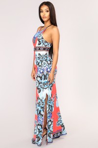FashionNova_2-12-18_IDA891CBREP_Coral_3605.jpg