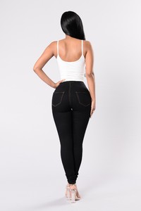 Fashion_Nova_01-06-17-292.jpg