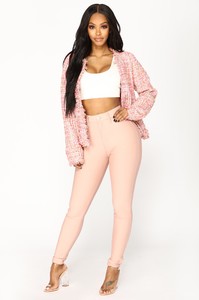 Fashion_Nova_01-11-18-704_5dccb26f-6569-47d3-8f07-ed2c28438240.JPG