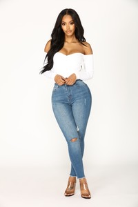 Fashion_Nova_01-12-18-1220_85360449-8f27-4f65-a3f7-7b6dfebe9345.JPG