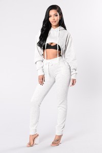 Fashion_Nova_01-19-17-252_85a47705-0f04-44d8-a9d7-00ecca1db9a3.jpg