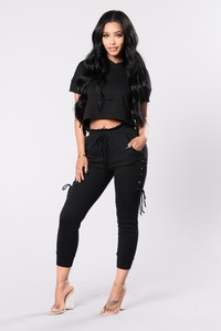 Fashion_Nova_03-30-17-604_e8fe12db-d3e3-4228-acdf-1d7d8f4fa088.jpg