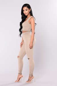 Fashion_Nova_06-08-17-964_59a102a7-aba9-4608-b253-ec0c42a17516.jpg