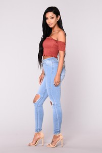 Fashion_Nova_06-12-17-200_05f8c629-263c-4005-a3b5-ceeaa2f7c534.jpg