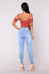 Fashion_Nova_06-12-17-204_602fe4df-09c5-43a7-9b63-365f1702d8c4.jpg