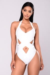Fashion_Nova_06-20-17-1038.jpg