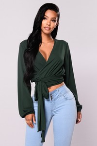 Fashion_Nova_07-14-17_Studio_2-500.jpg