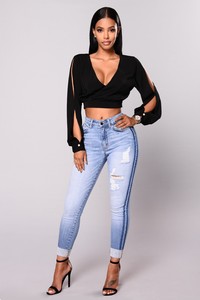 Fashion_Nova_07-18-17_Studio_2-205.jpg