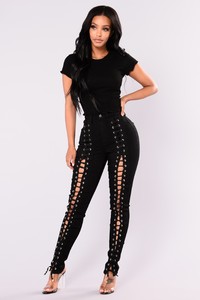 Fashion_Nova_08-10-17-814.jpg