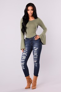 Fashion_Nova_08-24-17-856_ab4f24bf-c46a-4dfa-bd67-a2fe894270d2.jpg