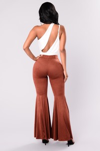 Fashion_Nova_08-24-17_Studio_2-667_3fe510ae-78c5-41da-873c-47ddb48cc9ed.jpg