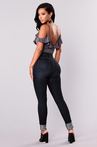 Fashion_Nova_09-01-17-697.jpg