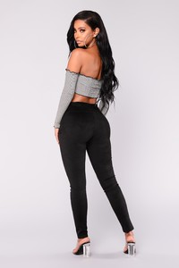 Fashion_Nova_09-07-17_Studio_2-1276.jpg