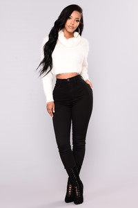 Fashion_Nova_09-11-17-987.jpg