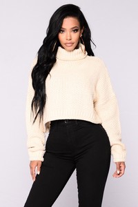 Fashion_Nova_09-11-17_Studio_2-176.jpg