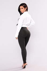 Fashion_Nova_09-18-17-1175_29868e17-0179-4653-a06a-fe5199bade57.jpg