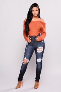 Fashion_Nova_09-18-17_Studio_2-2625.jpg