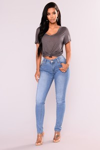 Fashion_Nova_09-19-17-791_89909c61-45a6-48de-a385-06249f51a326.jpg