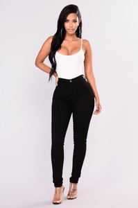 Fashion_Nova_10-02-17-2229.jpg