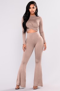 Fashion_Nova_10-12-17-400.jpg