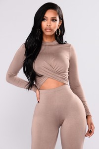Fashion_Nova_10-12-17-402.jpg