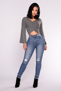 Fashion_Nova_10-16-17_Studio_2-019.jpg