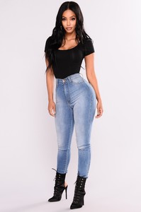 Fashion_Nova_10-31-17-1012.jpg