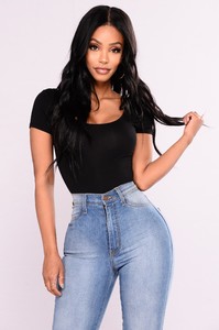 Fashion_Nova_10-31-17-1017.jpg