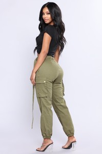Fashion_Nova_11-08-17-2025.JPG