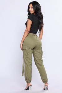 Fashion_Nova_11-08-17-2027.JPG