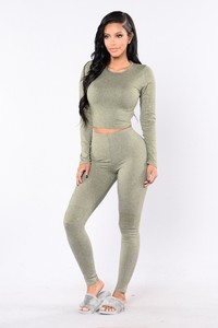 Fashion_Nova_11-10-16-320_b8747bbb-b6a7-4c8e-ba2f-f55079b63da8.jpg