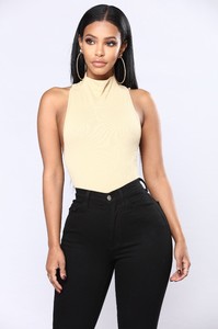 Fashion_Nova_11-29-17-113.JPG