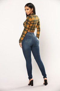 Fashion_Nova_12-05-17-1204.jpg