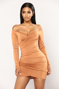 Fashion_Nova_12-05-17-1615.jpg
