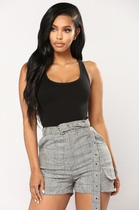 Fashion_Nova_12-06-17-1487_db81c751-7af4-4b2c-990f-342350595808.JPG